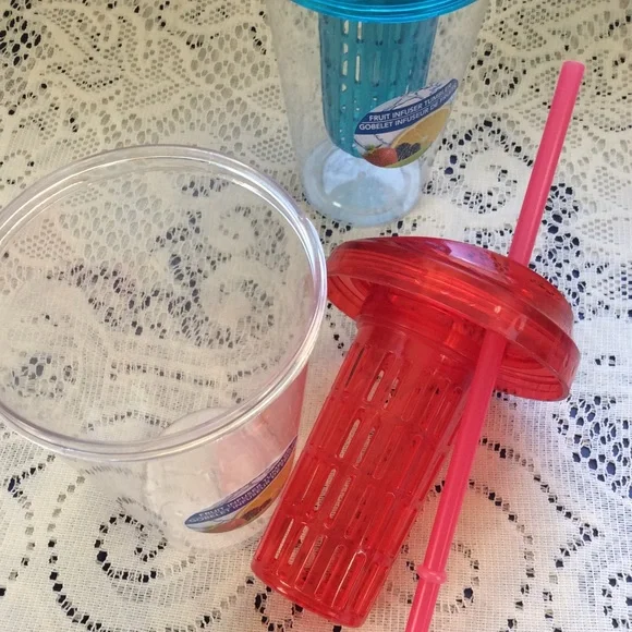 Fruit Infuser Tumbler - Picture 2 of 2